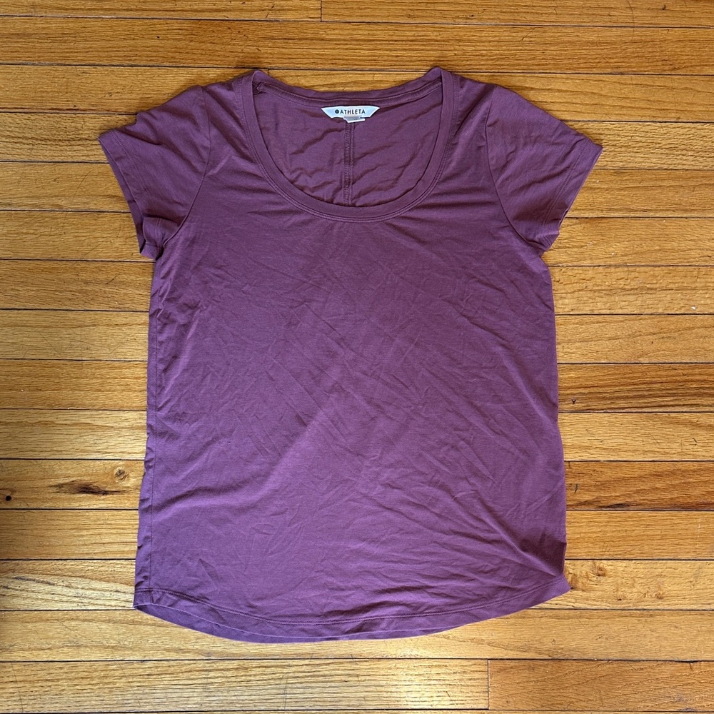 Athleta Mauve Short Sleeve Tee